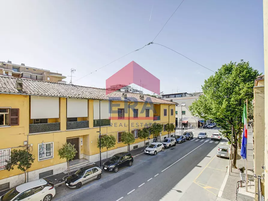 Immagine 1 di Appartamento in vendita  in VIA ROMA 18 a Pomezia