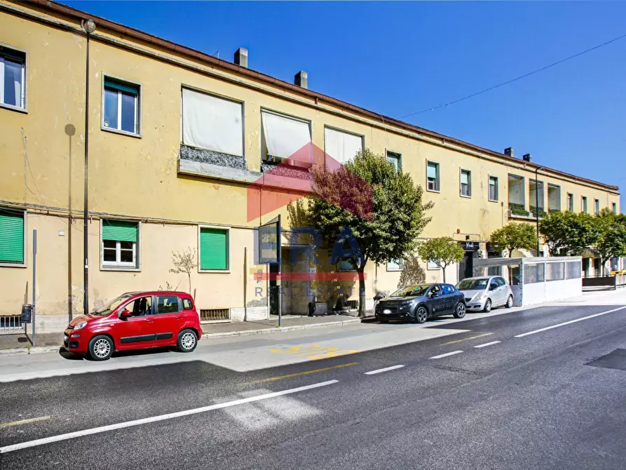Immagine 26 di Appartamento in vendita  in VIA ROMA 18 a Pomezia