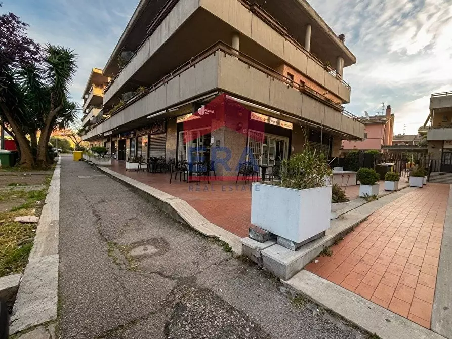 Immagine 3 di Bar / Ristorante in vendita  in via salvo d'acquisto 60 a Pomezia