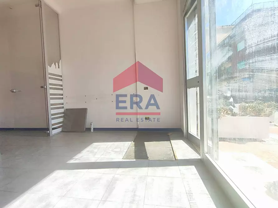 Immagine 5 di Negozio in affitto  in Via Francesco Donati 64 a Roma