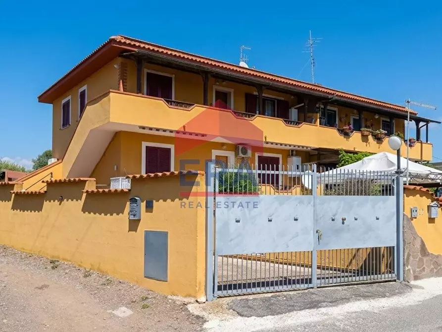 Immagine 1 di Appartamento in vendita  in via dei macaoni 17 a Ardea