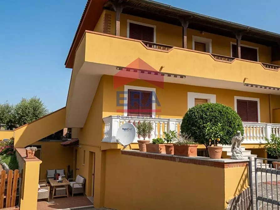 Immagine 2 di Appartamento in vendita  in via dei macaoni 17 a Ardea