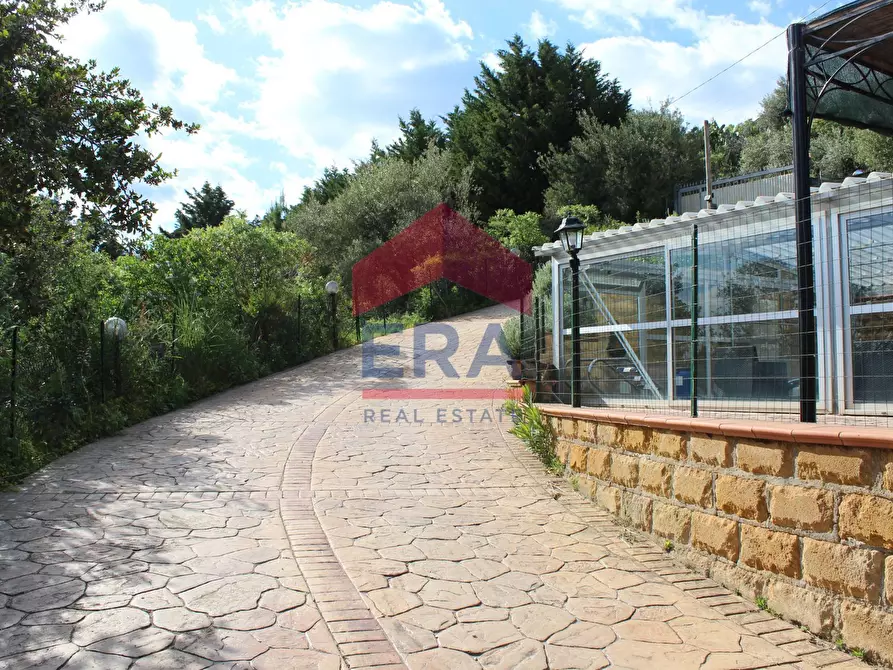 Immagine 12 di Villa in vendita  in CONTRADA URSELLUZZO SNC a Agira