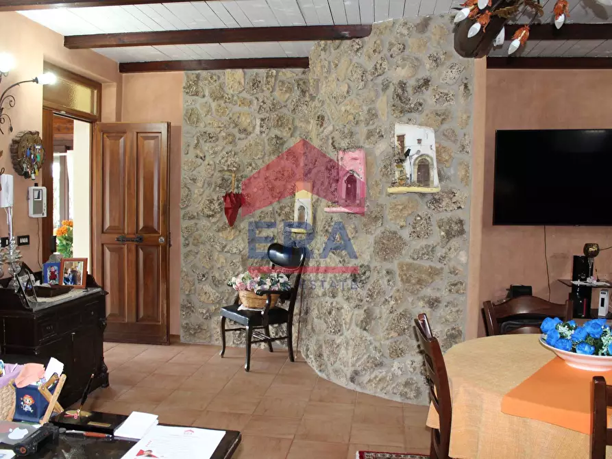 Immagine 36 di Villa in vendita  in CONTRADA URSELLUZZO SNC a Agira