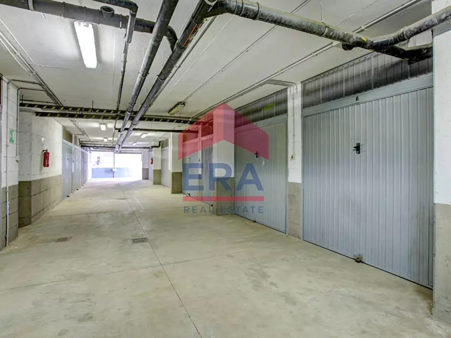 Immagine 21 di Appartamento in vendita  in via dell'Albareto 36 a Roma