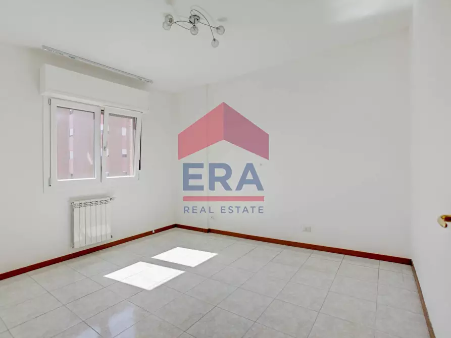 Immagine 20 di Appartamento in vendita  in via dell'Albareto 36 a Roma