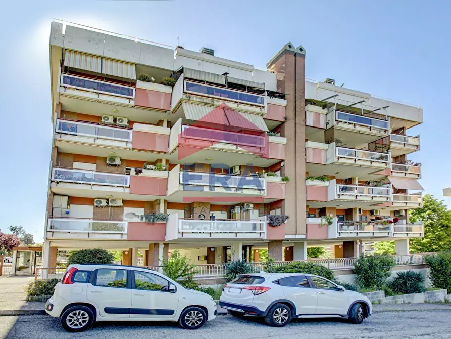 Immagine 22 di Appartamento in vendita  in via dell'Albareto 36 a Roma