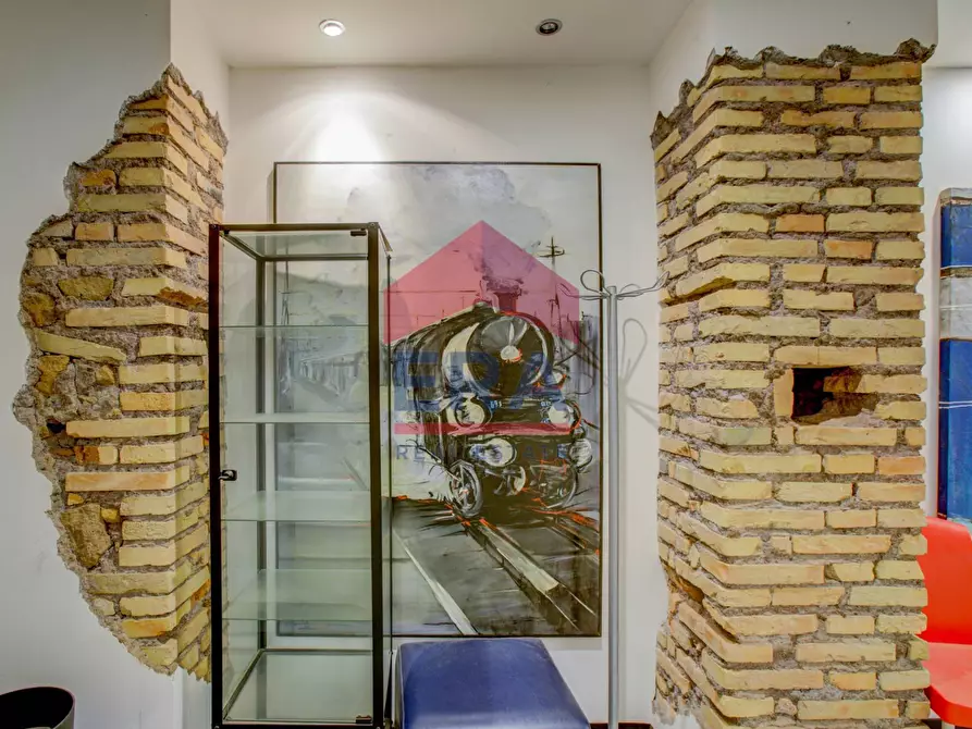 Immagine 11 di Ufficio in vendita  in Via Di Valle Porcina 63 a Roma