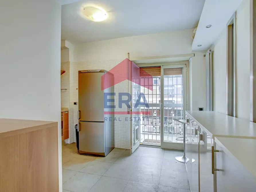 Immagine 7 di Appartamento in vendita  in Via Quirino Majorana 140 a Roma
