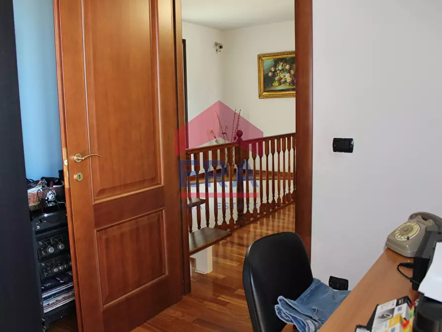 Immagine 33 di Villa in vendita  in CONTRADA COLLA a Gagliano Castelferrato