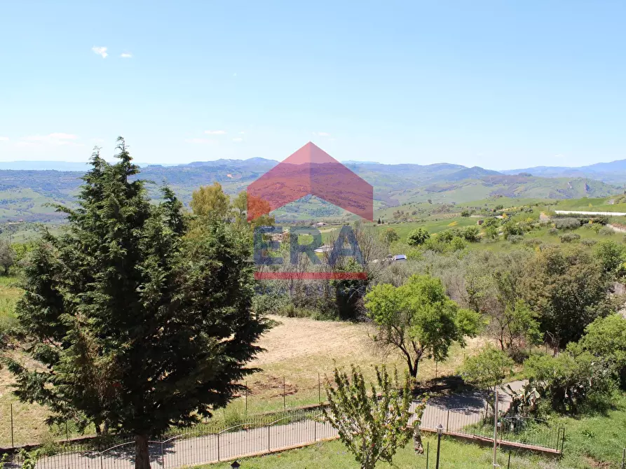 Immagine 9 di Villa in vendita  in CONTRADA COLLA a Gagliano Castelferrato