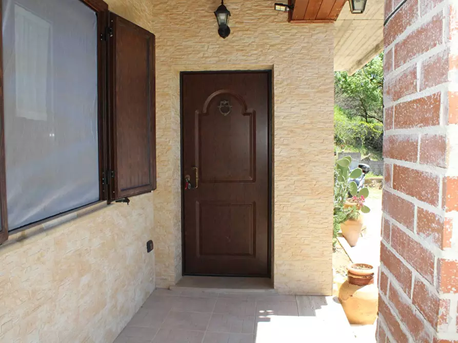 Immagine 12 di Villa in vendita  in CONTRADA COLLA a Gagliano Castelferrato