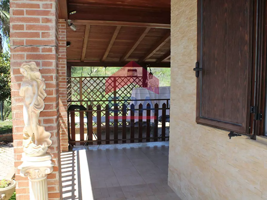 Immagine 61 di Villa in vendita  in CONTRADA COLLA a Gagliano Castelferrato