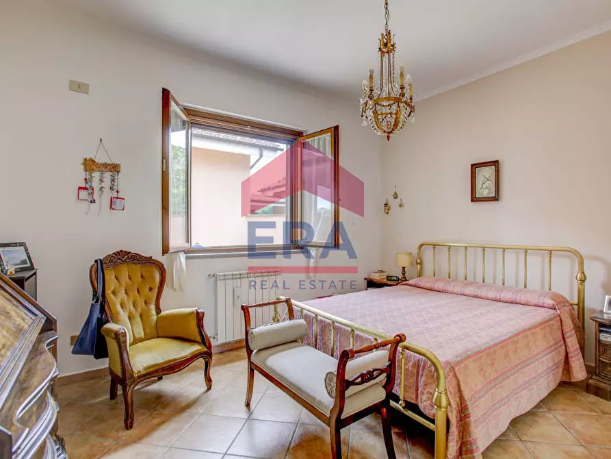 Immagine 12 di Villa in vendita  in VIA DEL MARE 171 a Ardea