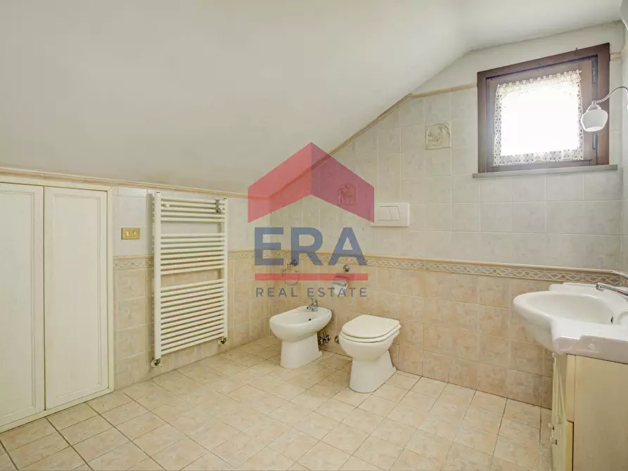 Immagine 18 di Villa in vendita  in VIA DEL MARE 171 a Ardea