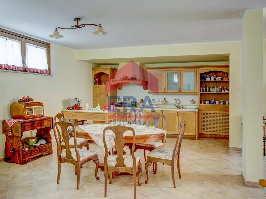 Immagine 23 di Villa in vendita  in VIA DEL MARE 171 a Ardea