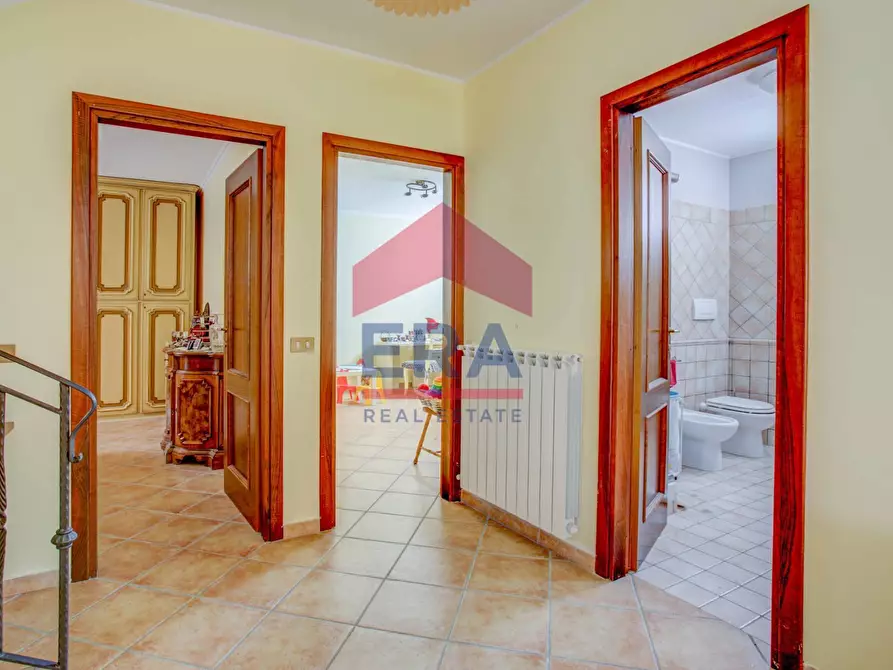 Immagine 24 di Villa in vendita  in VIA DEL MARE 171 a Ardea