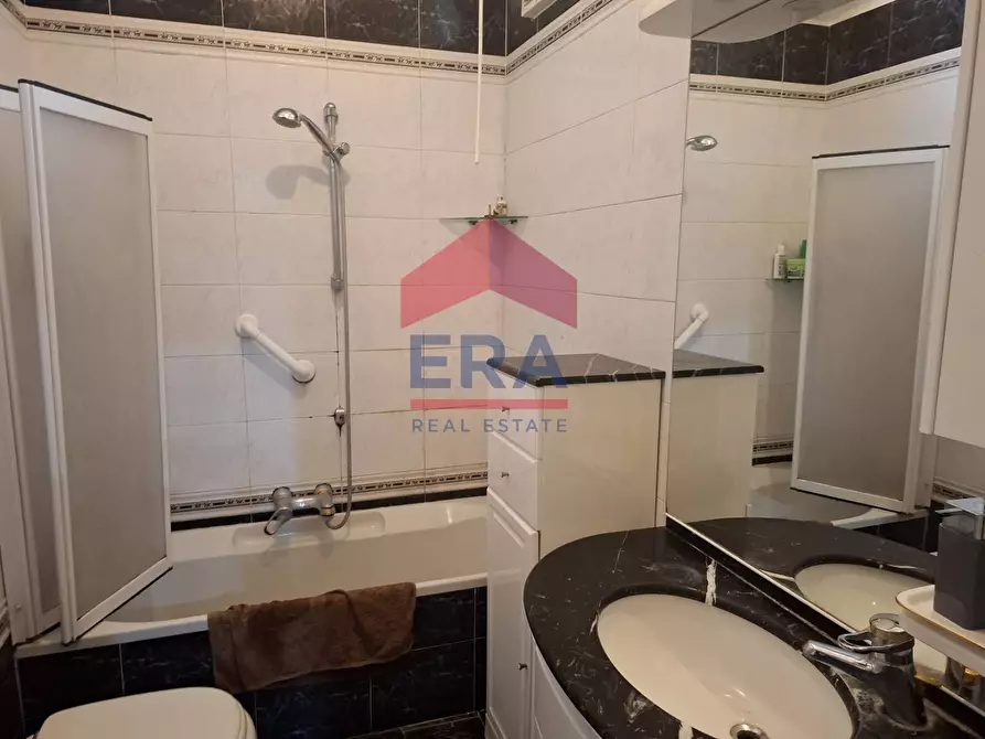 Immagine 10 di Appartamento in affitto  in via vallebona a Roma