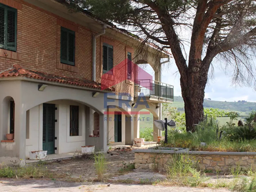 Immagine 3 di Agriturismo in vendita  in contrada portelle a Gangi