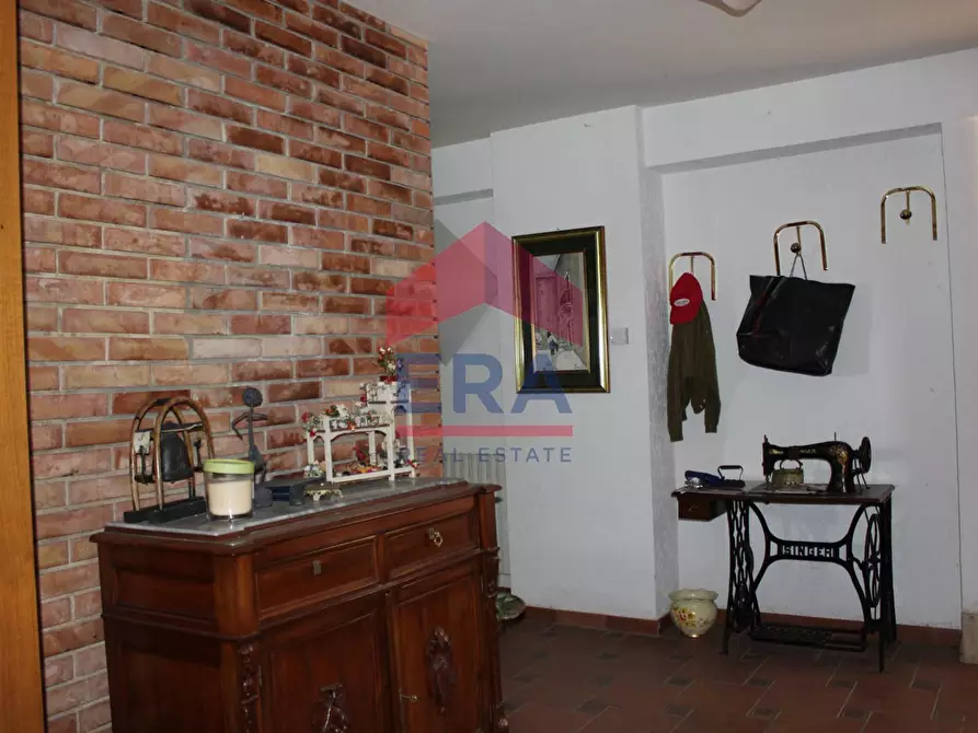Immagine 40 di Agriturismo in vendita  in contrada portelle a Gangi