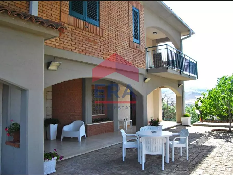 Immagine 101 di Agriturismo in vendita  in contrada portelle a Gangi