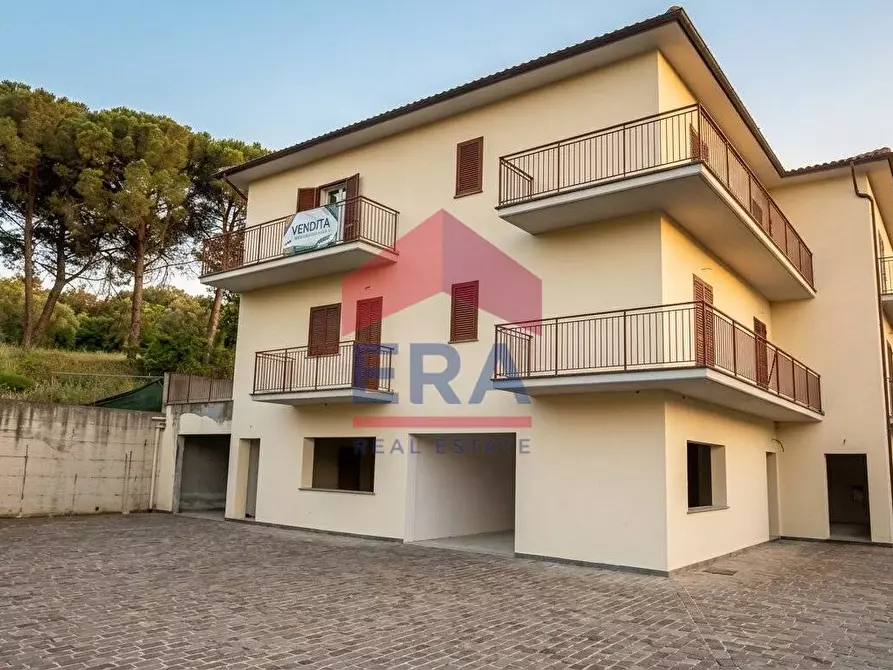 Immagine 1 di Villa in vendita  in via luigi biagioni a Bomarzo