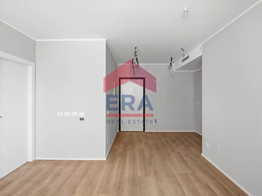 Immagine 9 di Appartamento in vendita  in Via Muzio Attendolo Detto Sforza 11 a Milano