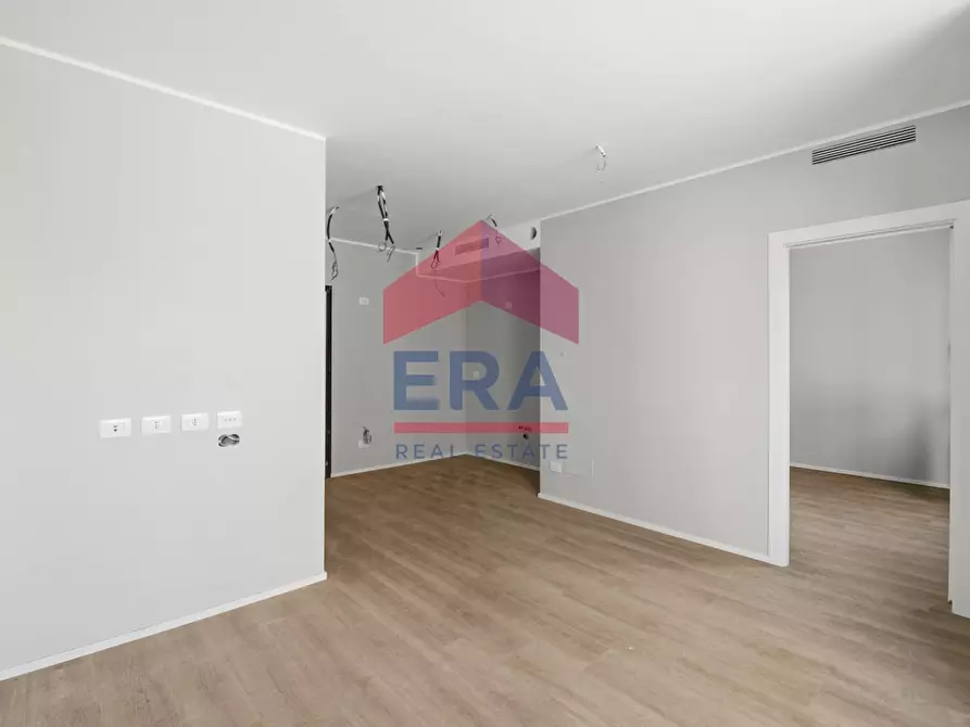 Immagine 10 di Appartamento in vendita  in Via Muzio Attendolo Detto Sforza 11 a Milano