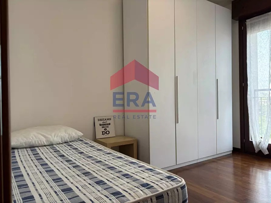 Immagine 10 di Appartamento in affitto  in Via Angelo Scarsellini 17 a Milano
