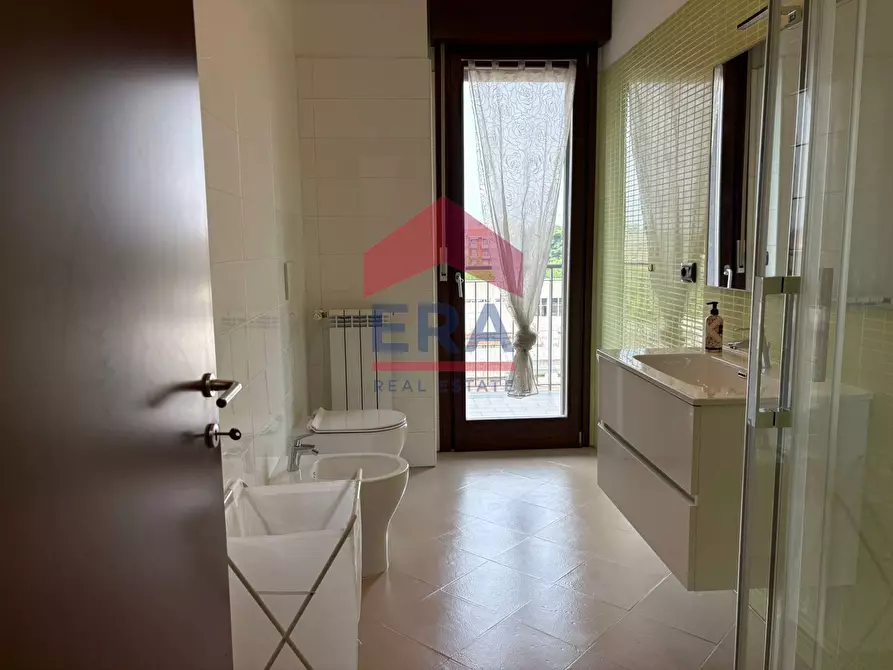 Immagine 13 di Appartamento in affitto  in Via Angelo Scarsellini 17 a Milano