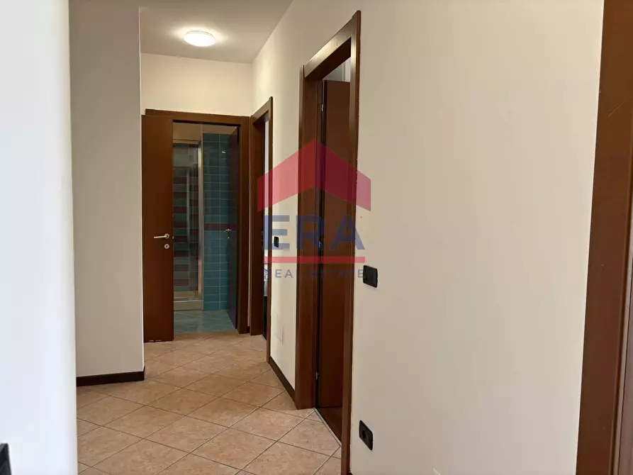 Immagine 16 di Appartamento in affitto  in Via Angelo Scarsellini 17 a Milano
