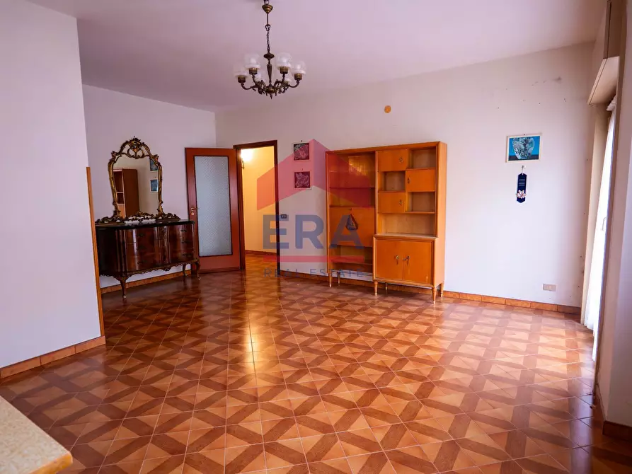 Immagine 8 di Appartamento in vendita  in Via Marinella 8 a Trapani