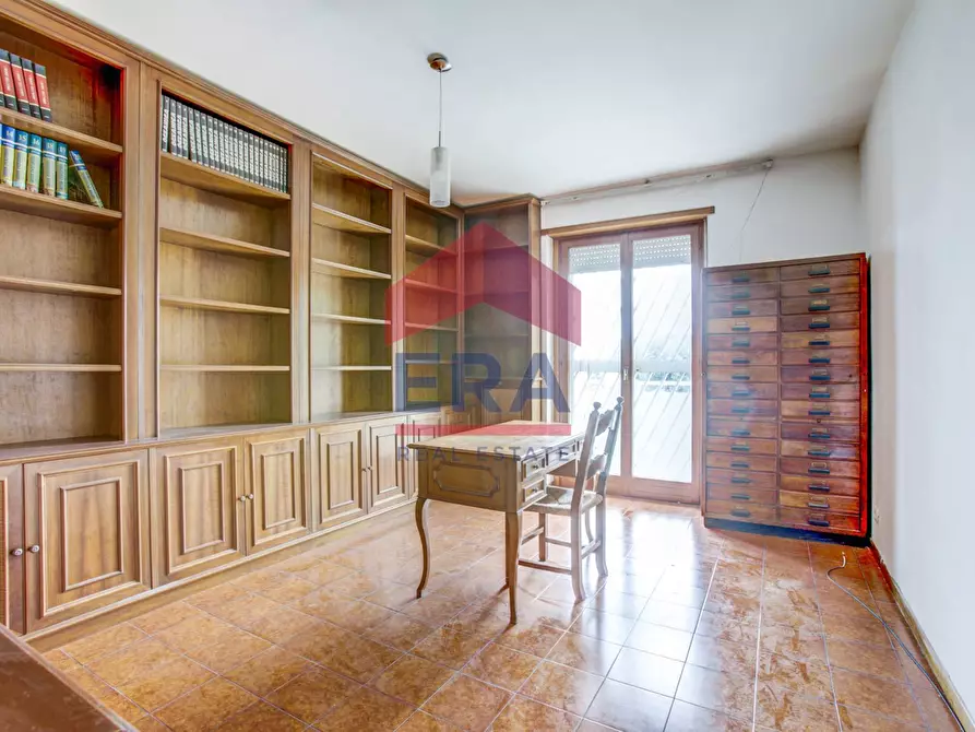 Immagine 11 di Appartamento in vendita  in Via Vittorio Maria Butera 5 a Roma