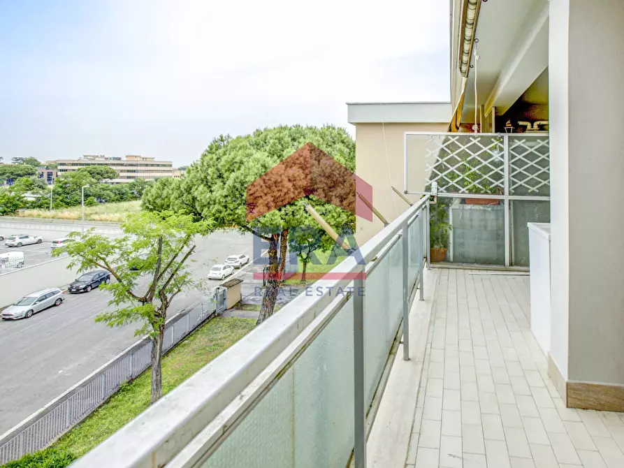Immagine 18 di Appartamento in vendita  in Via Vittorio Maria Butera 5 a Roma