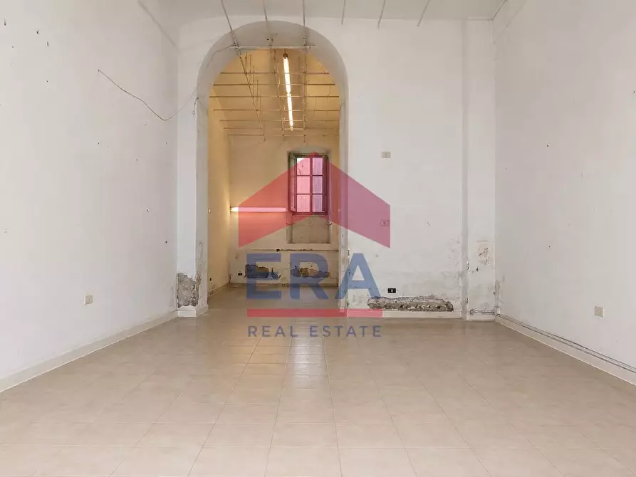 Immagine 2 di Locale commerciale in affitto  in Via Brescia 18 a Roma