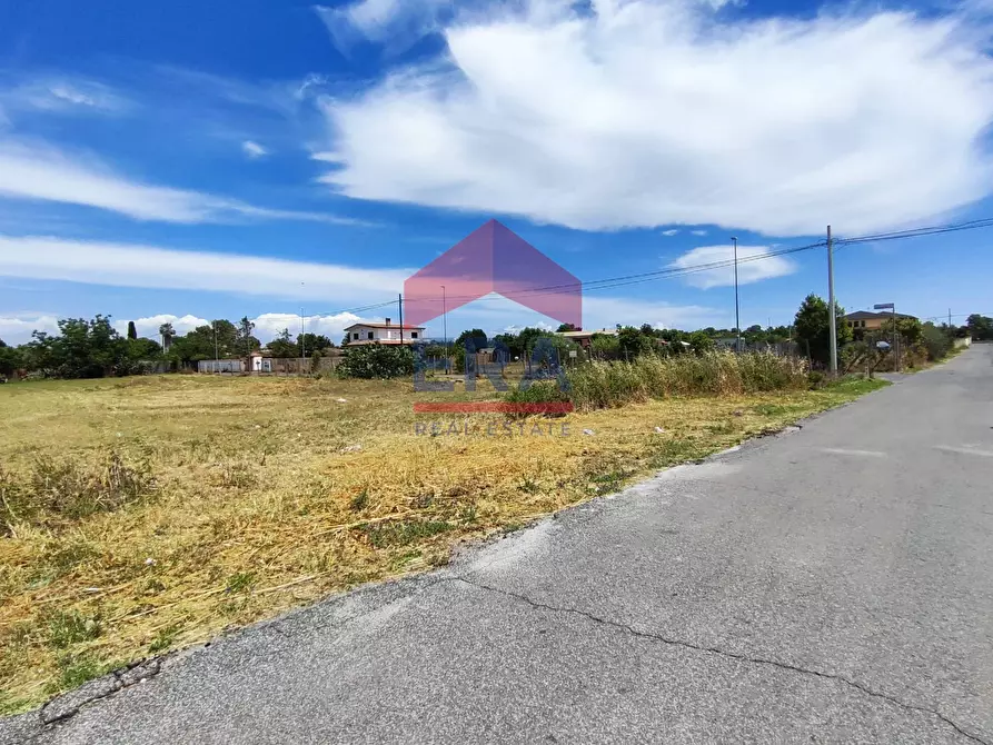 Immagine 8 di Terreno agricolo in vendita  in Via Bergantino a Roma