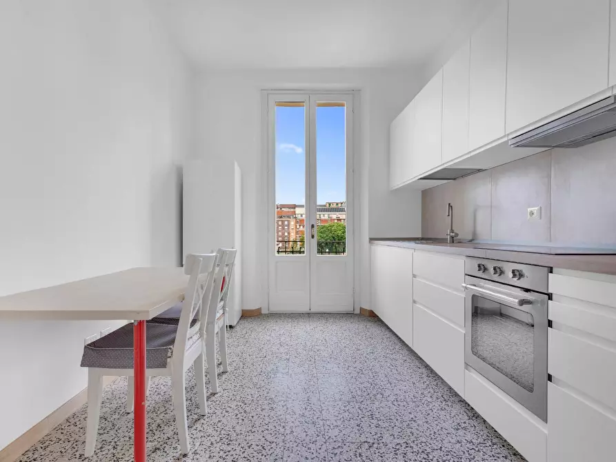 Immagine 3 di Appartamento in affitto  in Via Guglielmo Silva 18 a Milano