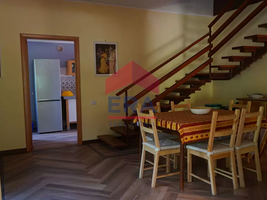 Immagine 19 di Villa in vendita  in via archimede 1 a Pedara