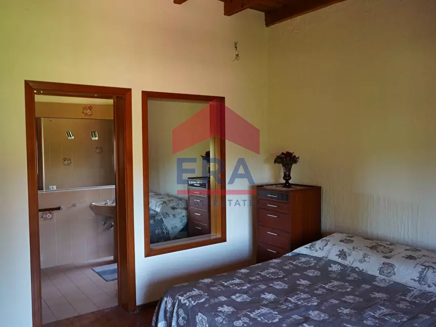 Immagine 31 di Villa in vendita  in via archimede 1 a Pedara