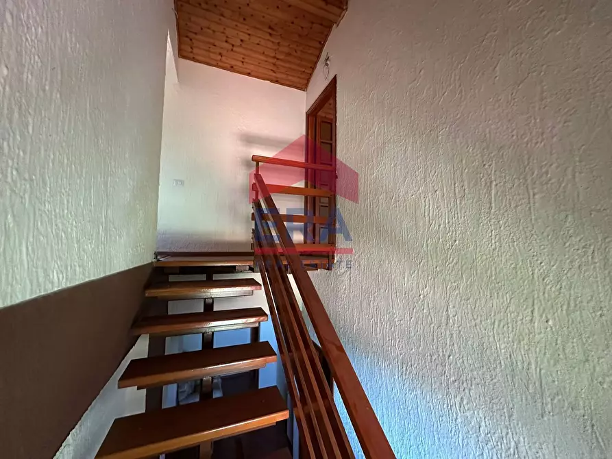 Immagine 39 di Villa in vendita  in via archimede 1 a Pedara