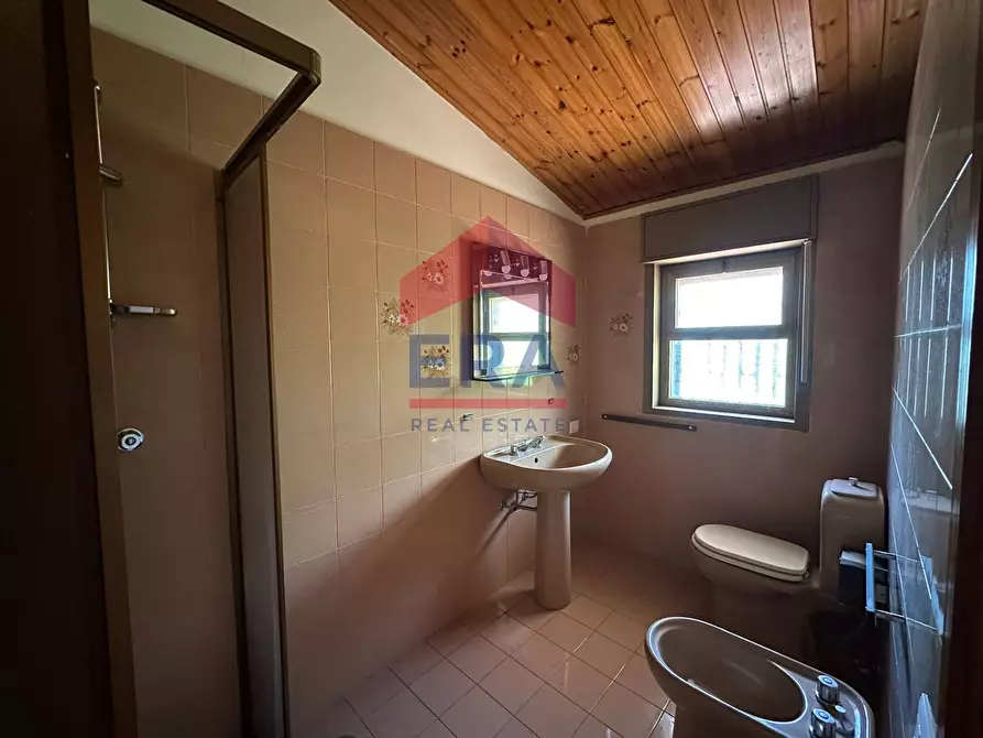 Immagine 37 di Villa in vendita  in via archimede 1 a Pedara