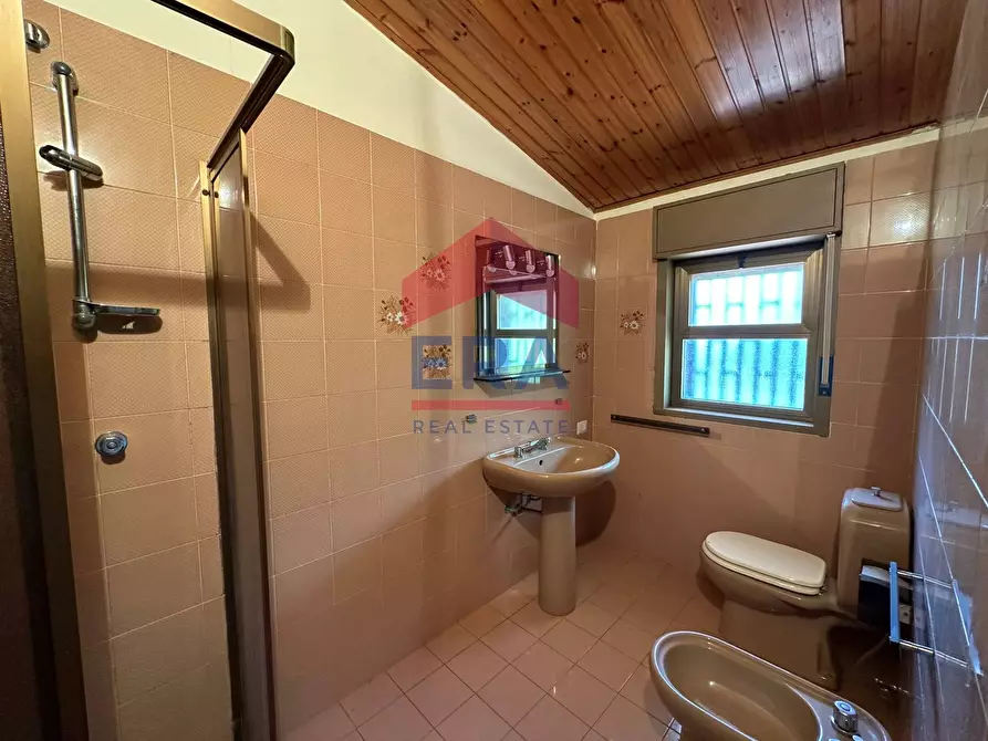 Immagine 35 di Villa in vendita  in via archimede 1 a Pedara