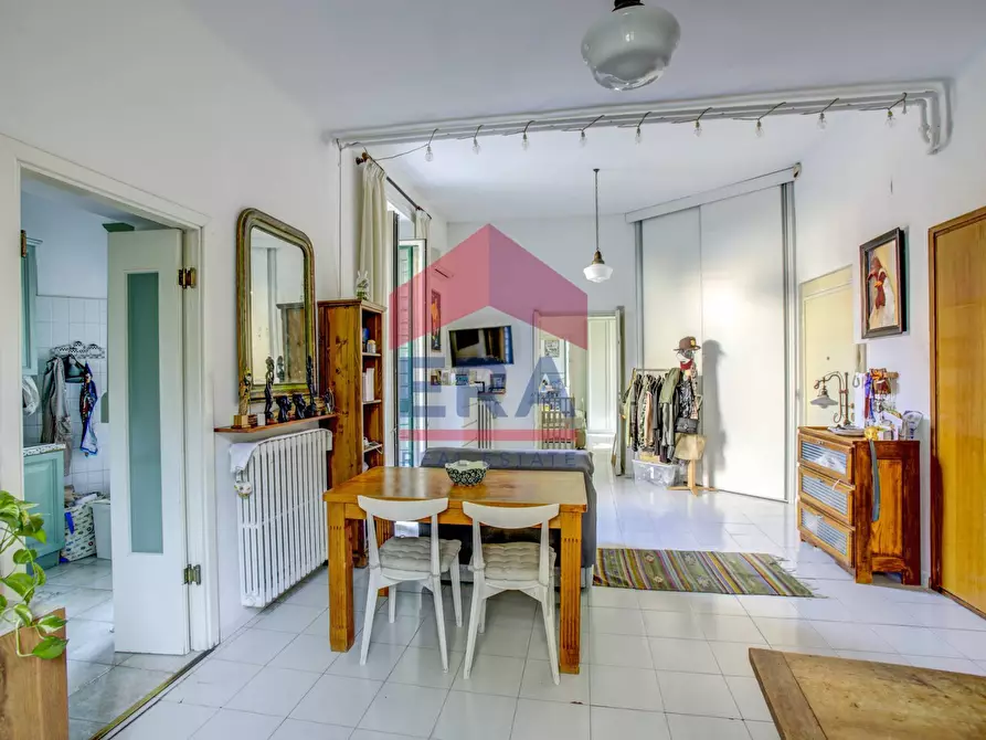 Immagine 7 di Appartamento in vendita  in Via Spluga 39 a Roma