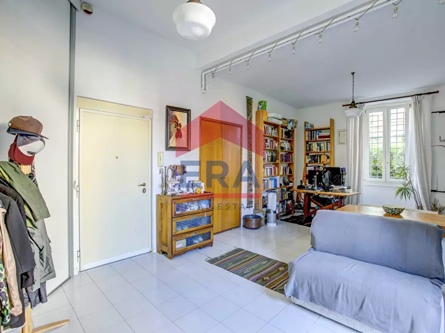 Immagine 10 di Appartamento in vendita  in Via Spluga 39 a Roma