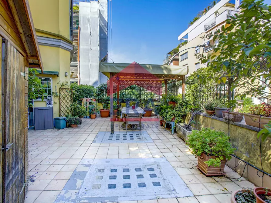 Immagine 18 di Appartamento in vendita  in Via Spluga 39 a Roma