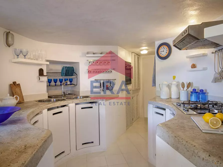 Immagine 17 di Villa in vendita  in Via Giancos snc a Ponza