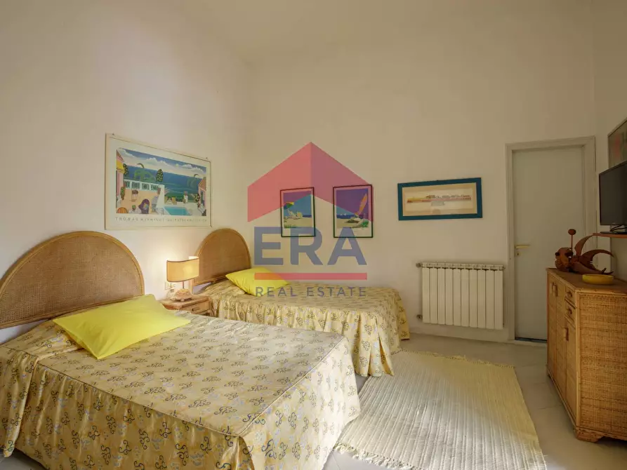 Immagine 23 di Villa in vendita  in Via Giancos snc a Ponza