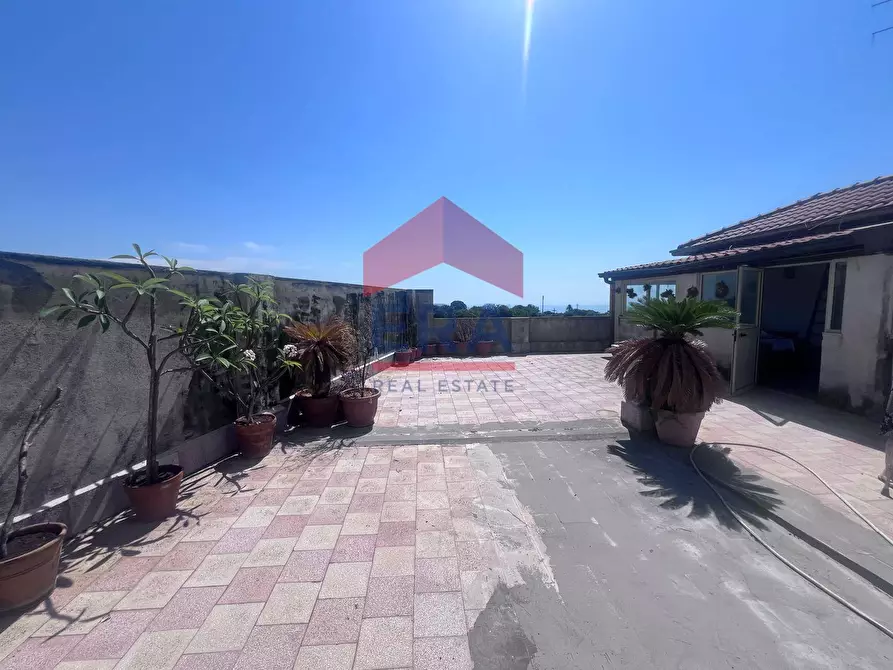 Immagine 23 di Appartamento in vendita  in via finocchiari 121 a Aci Catena