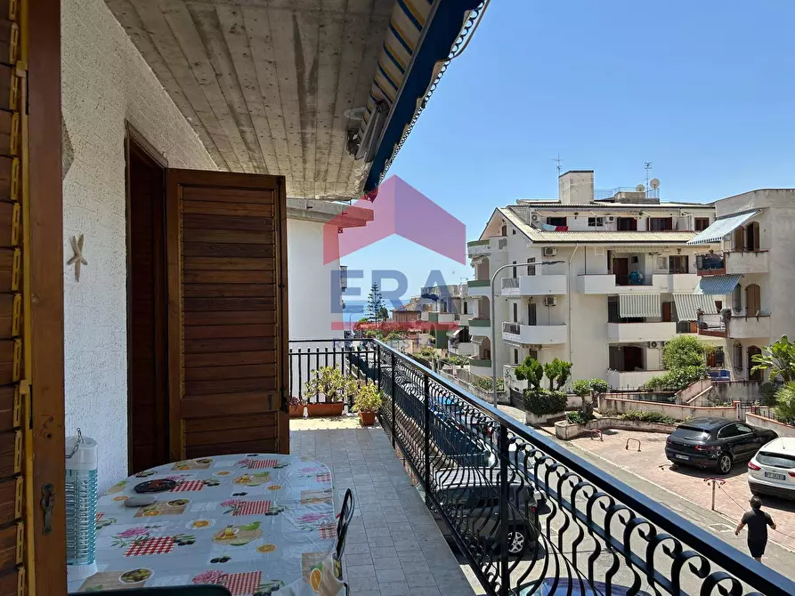 Immagine 1 di Appartamento in affitto  in via Teocle a Giardini-Naxos