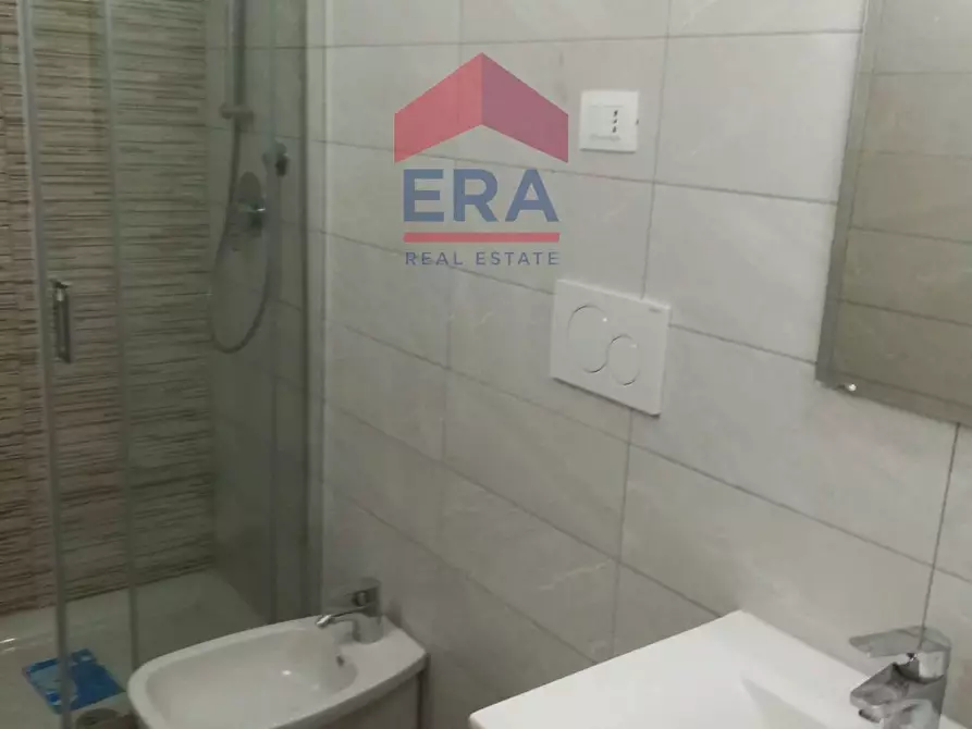 Immagine 5 di Appartamento in affitto  a Milano